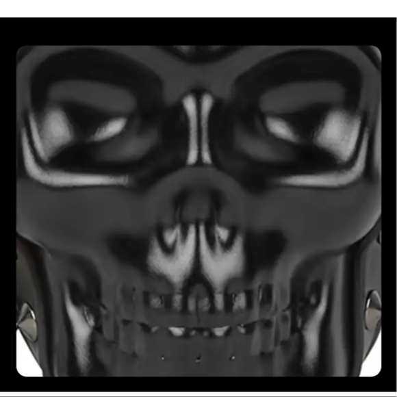 2024 Unique Skull-Shaped Zipper Wallet with Rivets Decor and Steampunk Dary - Picture 5 of 9